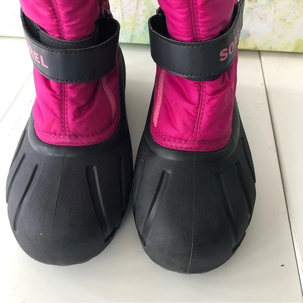 SOREL Women’s Pink Black Winter Snow Boots Waterproof Size 5